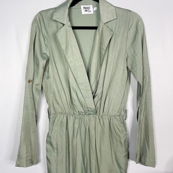 Princess Polly US 4 Light Green Long Sleeve Jumpsuit Tapered Cinch Waist VNeck - Picture 3 of 12